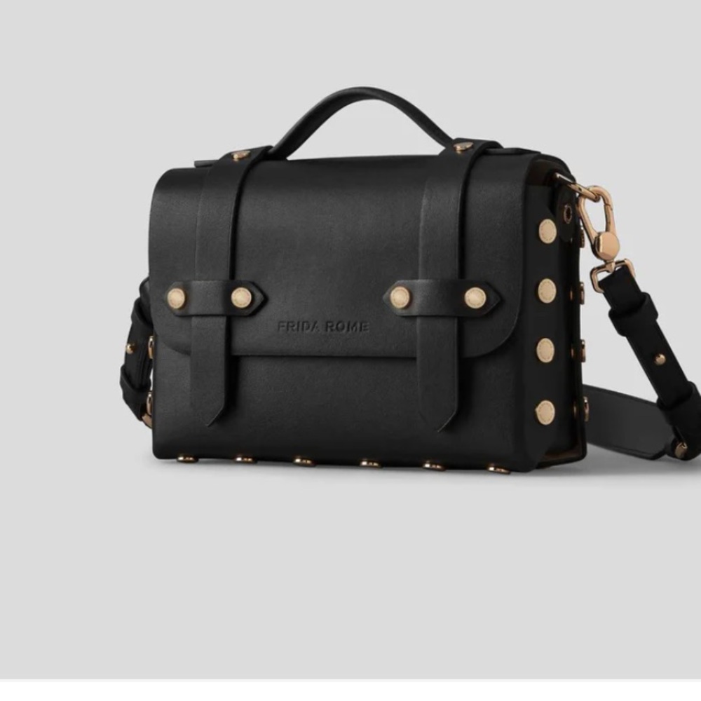 FRIDA ROME The WEEK/END
Crossbody Handbag - sold out
